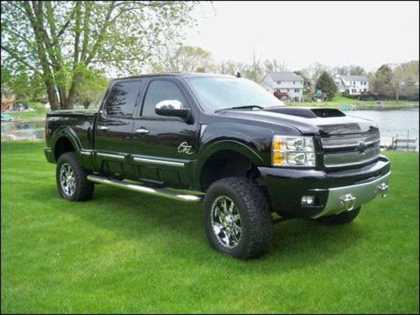 Chevy 4 Door Truck For Sale Chevy Aims The New Silverado At Rich Urban Cowboys Chevy 4 Door Truck For Sale Chevy Aims The New Silverado At Rich Urban Cowboys
