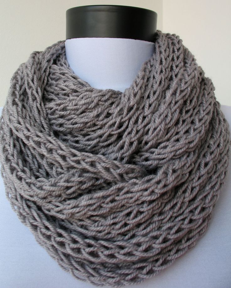 64 best Infinity Scarf Patterns (Knit/Crochet) images on Pinterest Infinity...