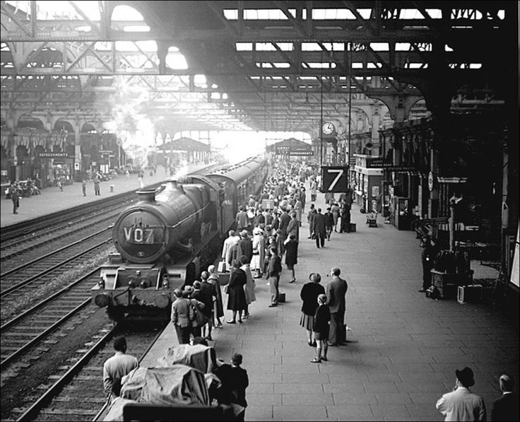 British Rail Birmingham Snow Hill Rail Photo BWR062 British Rail Birmingham Snow Hill Rail Photo BWR062
