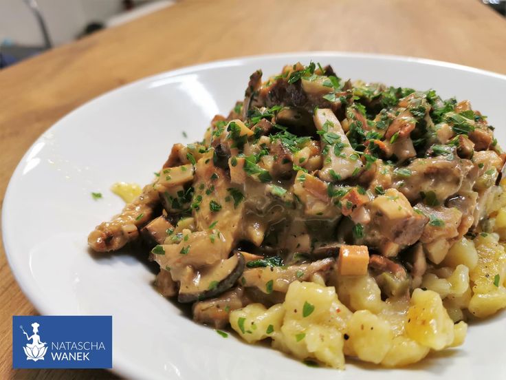 Geschnetzeltes nach Boeuf Stroganoff Art mit Nockerln - Leben in ...