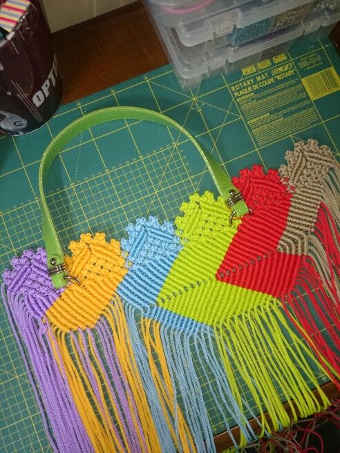 First Step How To Make A Macrame Bag Inspired By The Balinese First Step How To Make A Macrame Bag Inspired By The Balinese Rangrang Cloth Pattern Love Pinterest And
