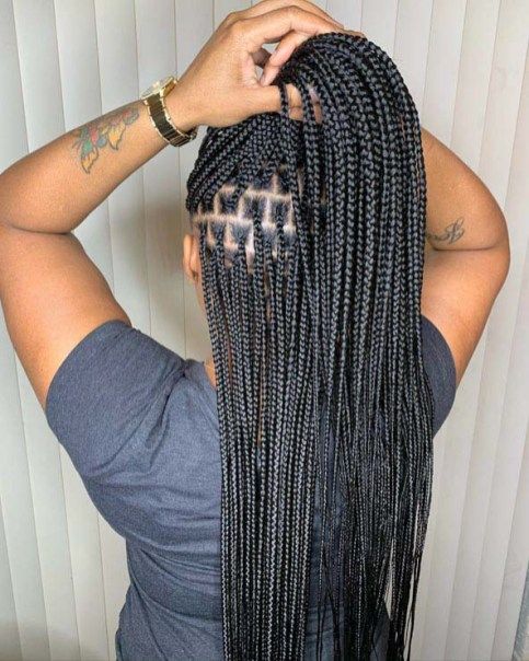 The Complete Guide to Box Braid Sizes | Un-ruly | Box braids sizes, Big ...