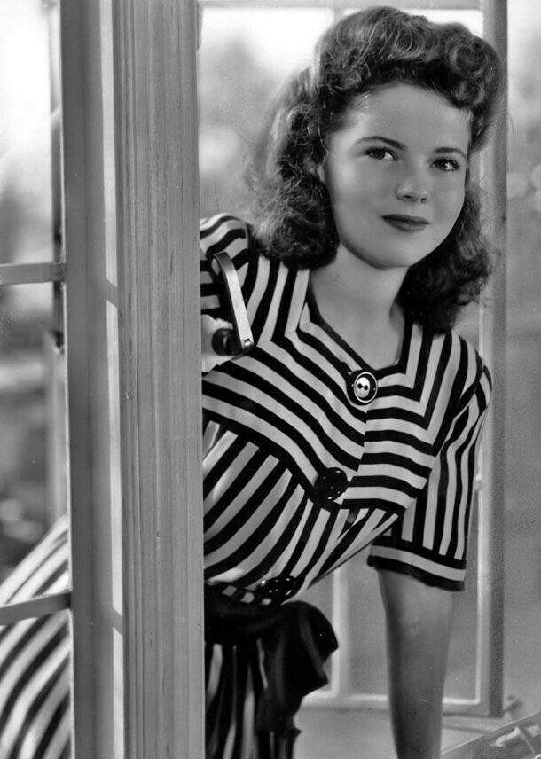 Details About Shirley Temple Eleanor Holm At A Fashion Show