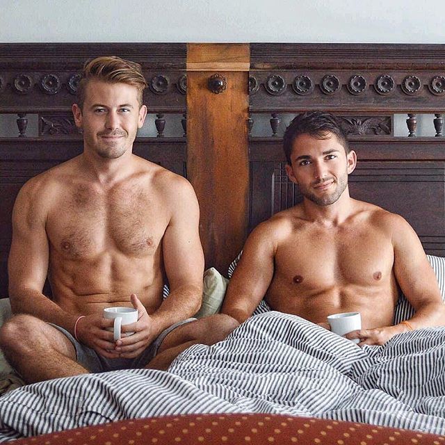 Gay men websites with pictures Shemale cogida por un pitote