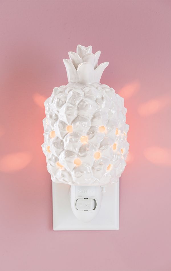 This Queen Pineapple Mini Warmer Looks Oh So Sweet And Provides A Wonderful Night Light Add Cube Of Your Favourit Scentsy Wax Bars - Small Scentsy Warmer This Queen Pineapple Mini Warmer Looks Oh So Sweet And Provides A Wonderful Night Light Add Cube Of Your Favourit Scentsy Wax Bars - Small Scentsy Warmer
