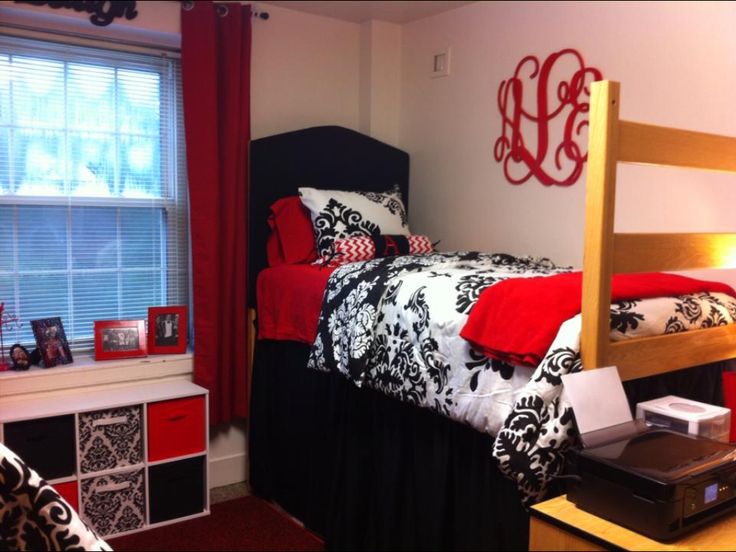 2019 year for lady- Room red cute 2019 year lifestyle- Room red cute