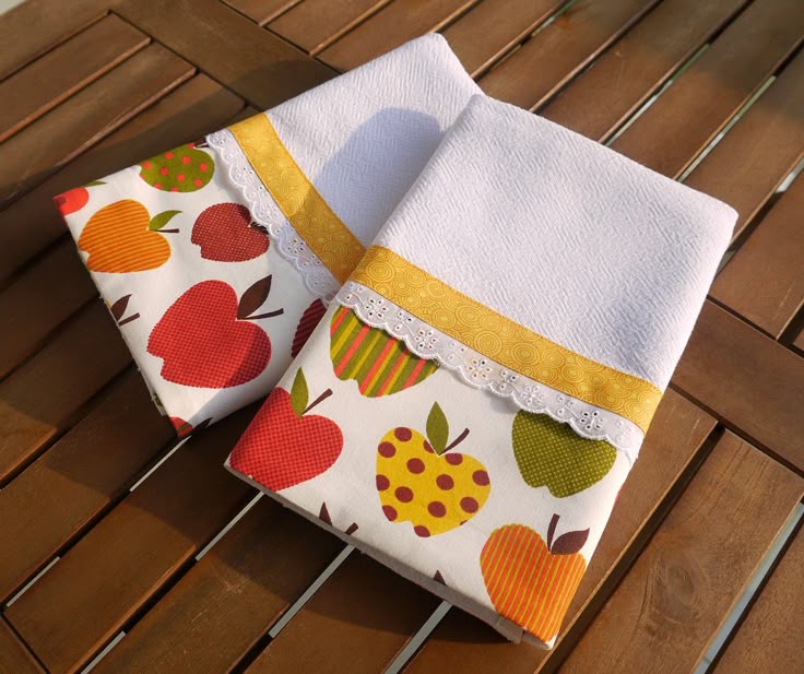 25+ melhores ideias de Panos de prato no Pinterest Toalhas penduradas, Toalhas de m u00e3o de Artesanato Com Papel Origami Passo A Passo ~ 25+ melhores ideias de Panos de prato no Pinterest Toalhas penduradas, Toalhas de m u00e3o de