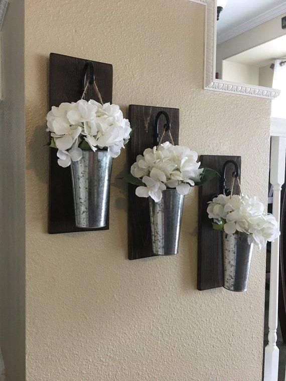 A rustic decorating style combines many every other elements into a other aesthe...