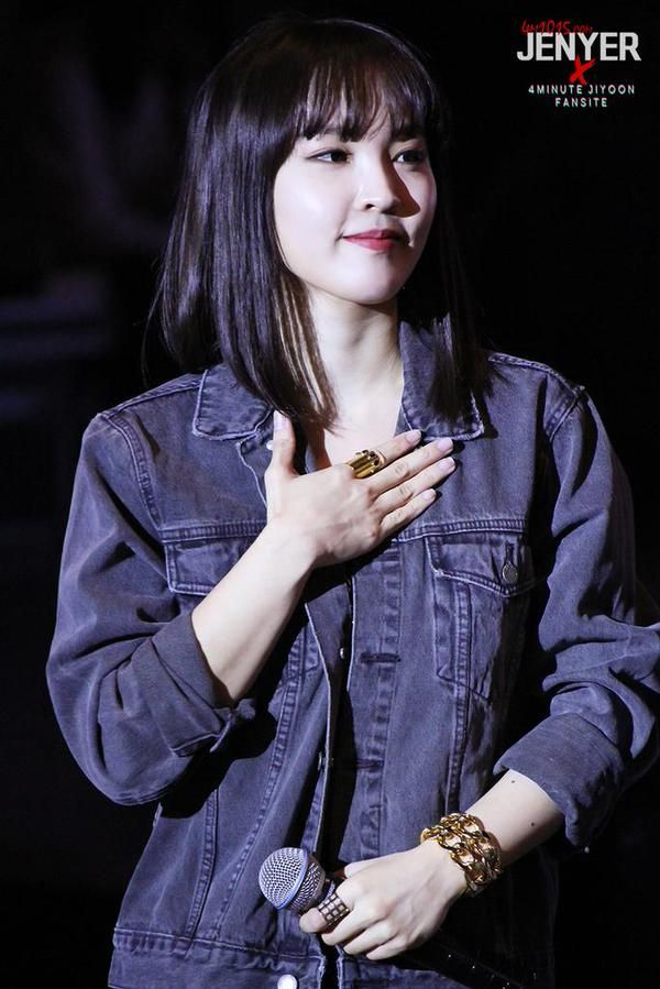 jeon jiyoon fashion daniel wellington rapper jeon jiyoon fashion daniel wellington rapper