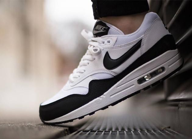 nike air max 87 white black