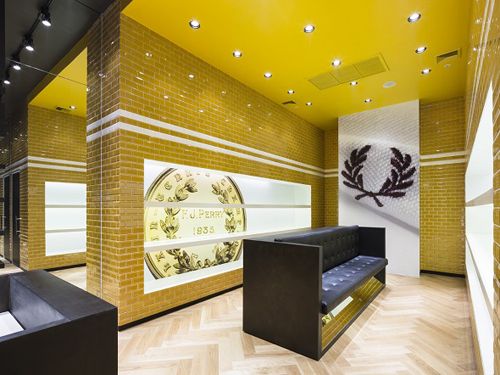 8 best vm images on Pinterest Glass display cabinets, Retail - trendfarben im esszimmer 2012 8 best vm images on Pinterest Glass display cabinets, Retail - trendfarben im esszimmer 2012
