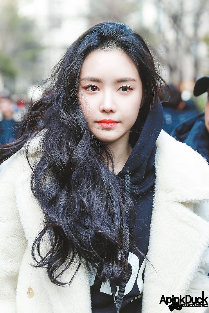 son na eun apink 181221 korean hairstyle kpop girl hair son na eun apink 181221 korean hairstyle kpop girl hair