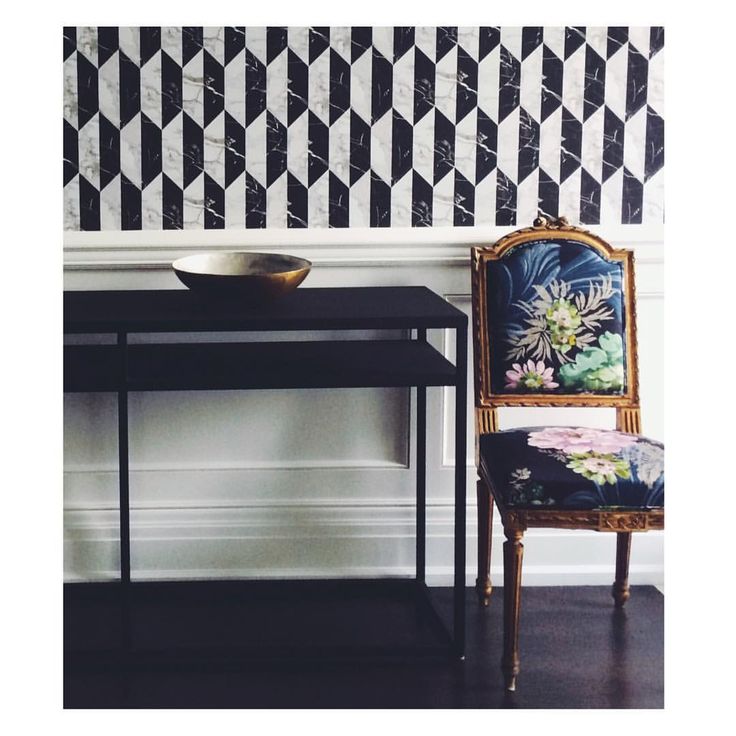 Artsy Living Room With Piano Artsy Living Room With Piano