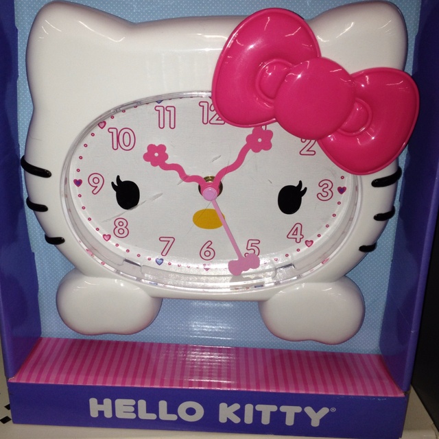 hello kitty wireless charging clock hello kitty wireless charging clock