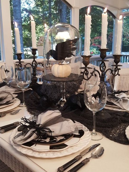 50+ Halloween Table That You Must Know