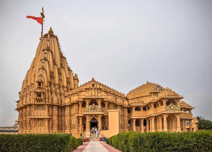 Somnath Temple - Must Visit Temples in India