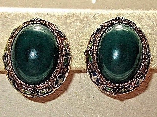 Vintage Estate Goldtone Green Stone Cross Erfly Celtic Look Clip Vintage Estate Goldtone Green Stone Cross Erfly Celtic Look Clip On Earrings