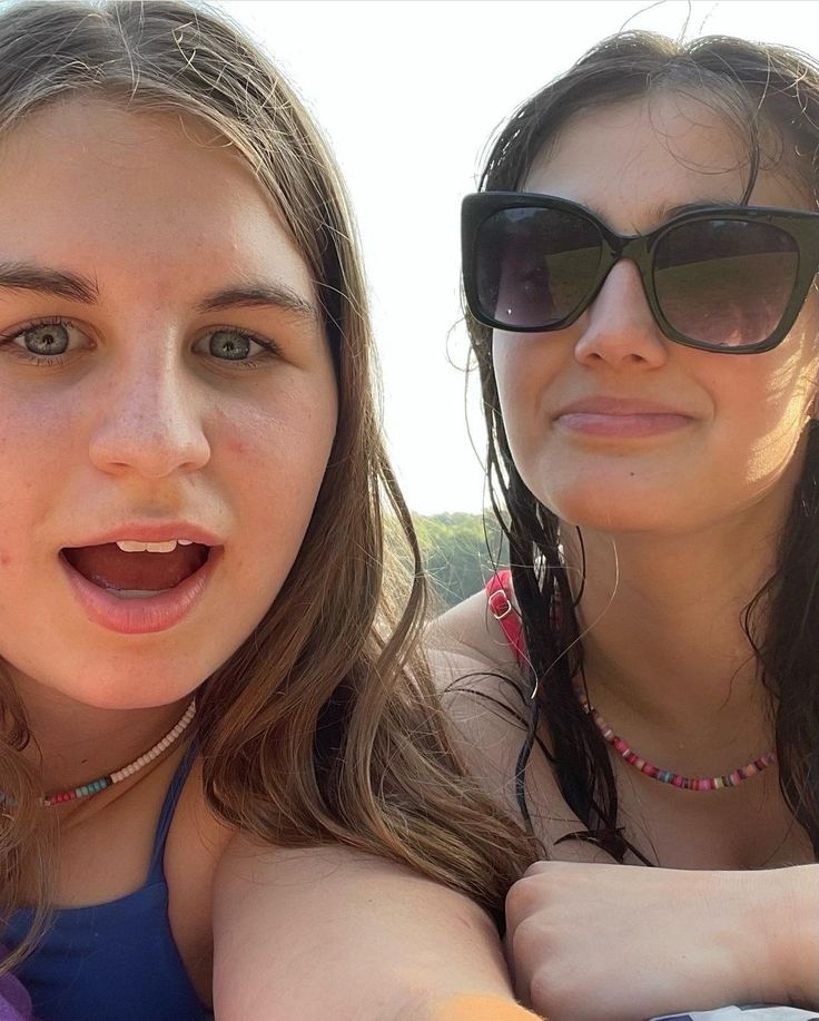 Becca And Friend Tbp She Was Beautiful Isabel Rebecca Black becca-and-friend-tbp-she-was-beautiful-isabel-rebecca-black