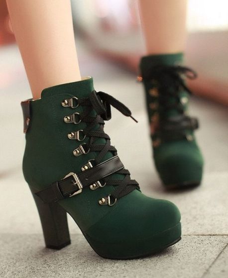 Cute winter outfits with leggings and uggs pictures Cute winter outfits with leggings and uggs pictures