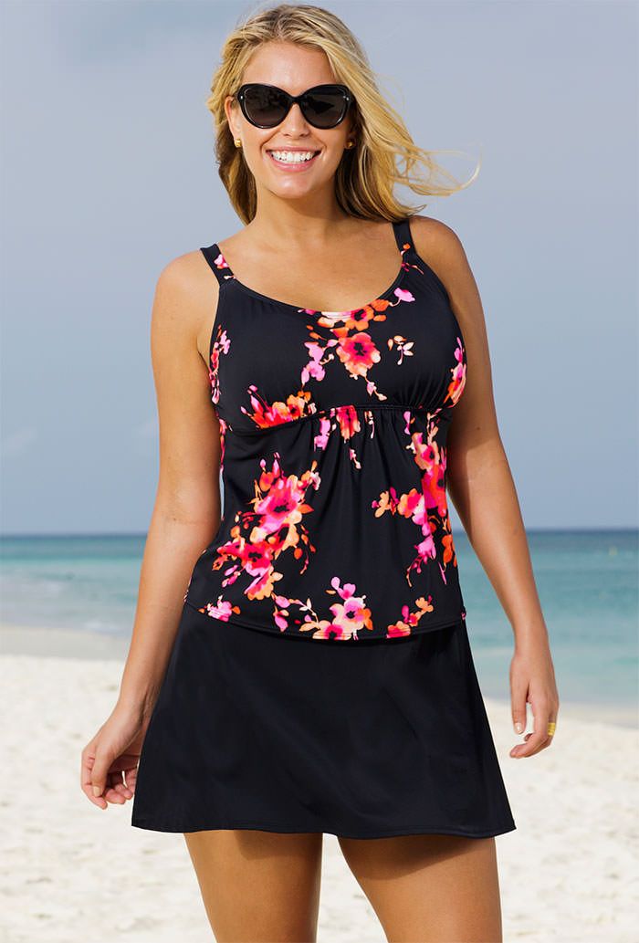 Plus size beachwear uk plus size swimwear Finding the perfect-fitting plus size bathing suit to flatter your figure does not have to be difficult. While every woman's body is unique, plus size swimwear is not one-size-fits-all and different women have different body shapes.