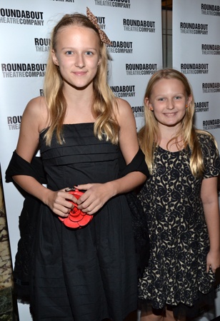 Will Chase S Beautiful Daughters Daisy And Gracie Were In The House Proudly Cheering On Their Dad C David Gordon Red Carpet Affair Tony Awards Debra Messing Will Chase S Beautiful Daughters Daisy And Gracie Were In The House Proudly Cheering On Their Dad C David Gordon Red Carpet Affair Tony Awards Debra Messing
