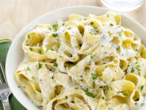 23 Best Olive Garden Fettuccine Alfredo Recipe Images On Pinterest Find This Pin And More On Olive Garden Fettuccine Alfredo Recipe
