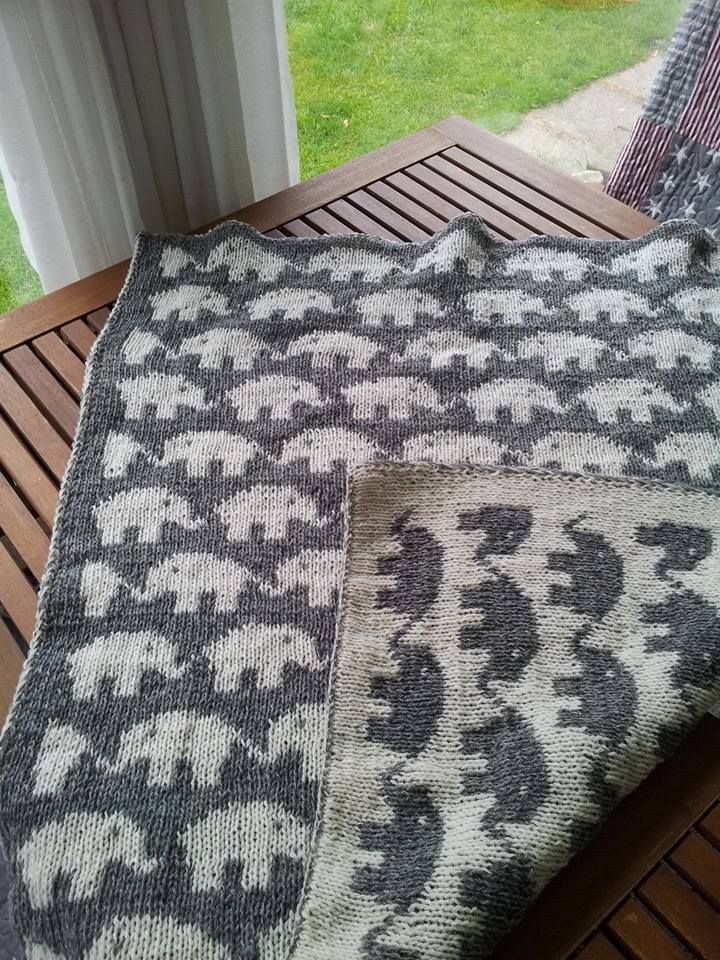 Best 25+ Elephant baby blanket ideas on Pinterest Elephant quilt, Baby quil...