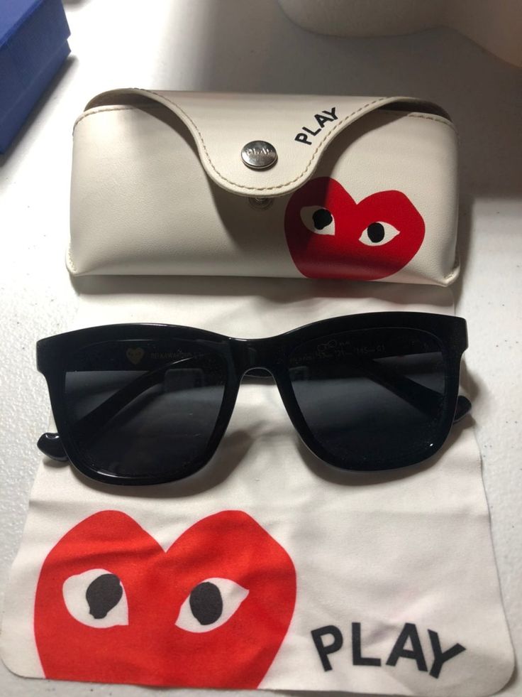 Rei Kawakubo, Sunglasses Case, Brand New, Fashion, Moda, Fashion Styles ...