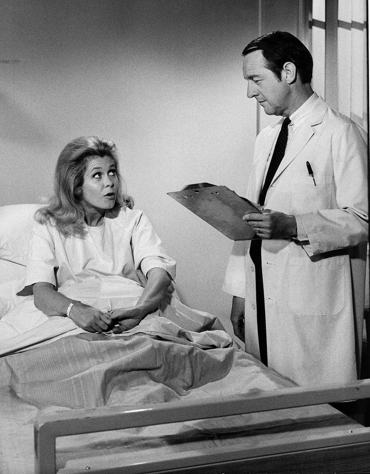 Elizabeth Montgomery BEWITCHED TV SHOW 8x10 Photo Elizabeth Montgomery BEWITCHED TV SHOW 8x10 Photo