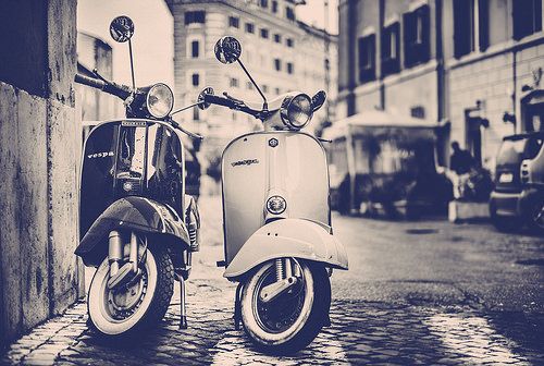 Vespa Piaggio Roller mods Italian murales wallpaper joyas de pared 56 cm Vespa Piaggio Roller mods Italian murales wallpaper joyas de pared 56 cm