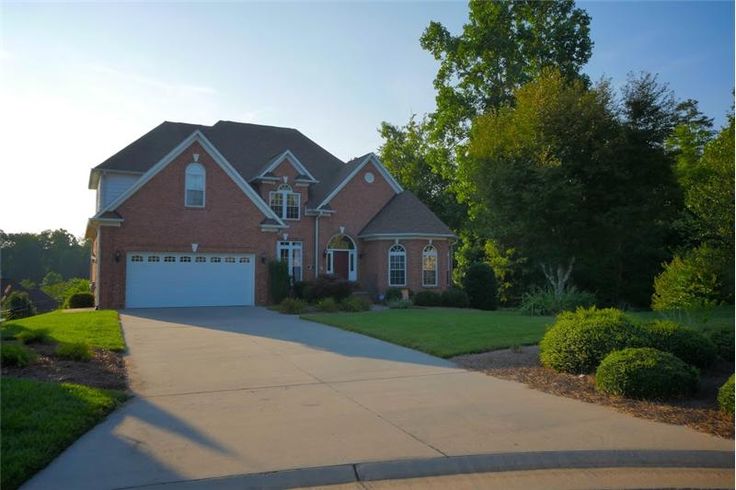 1009 Castle Pines Court Clemmons NC 27012 USA 1009 Castle Pines Court Clemmons NC 27012 USA