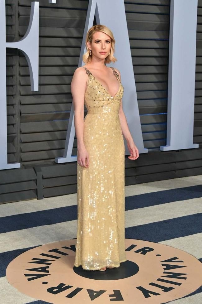 What They Re Wearing At The 2018 Vanity Fair Oscars Party Vanity Fair Oscar Party Oscar Fashion Gorgeous Dresses