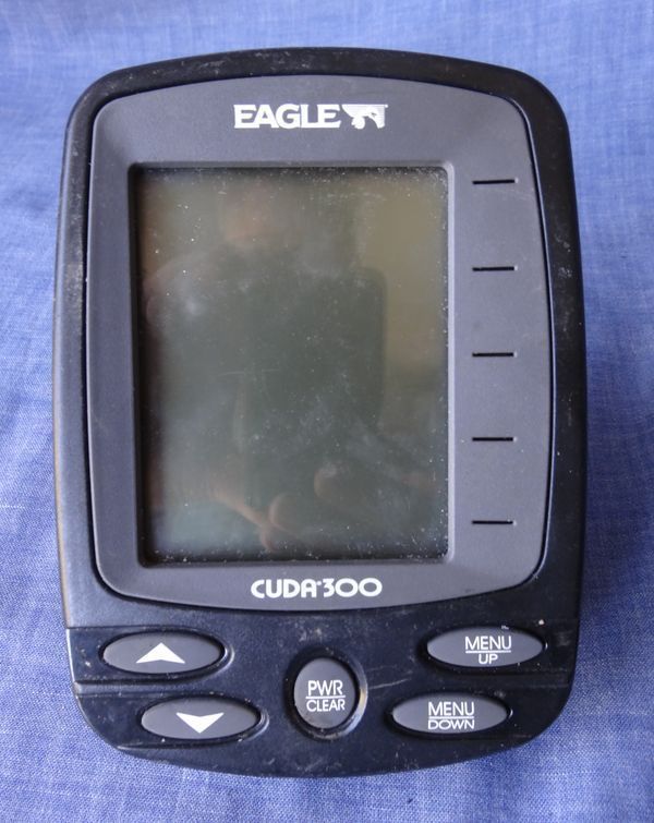Only CUDA 300 head ,no any accessories EAGLE CUDA 300 Fish Finder