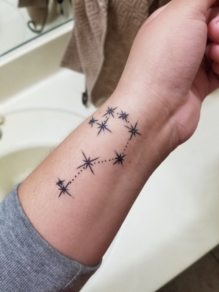 Sternbild zwilling tattoo
