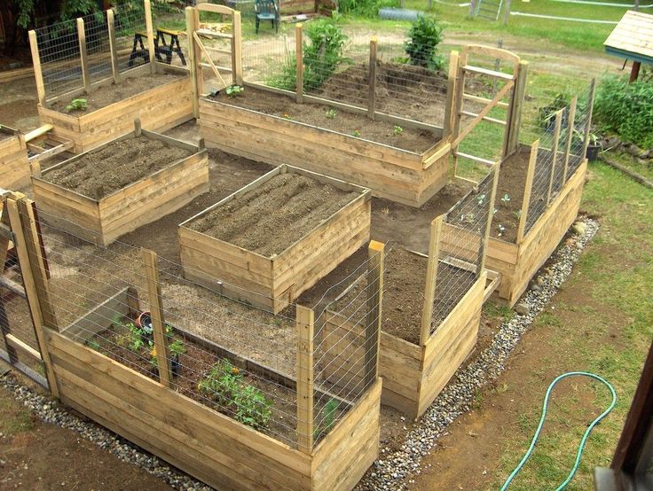 18 Perfect Raised Garden Beds Layout Design https//www.onechitecture