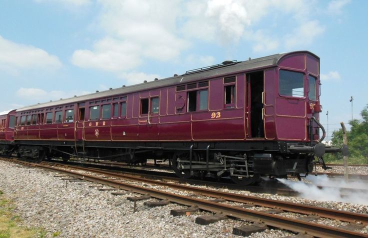GWR Steam Railmotor 93 Backs Up by rlkitterman | Old trains, Steam