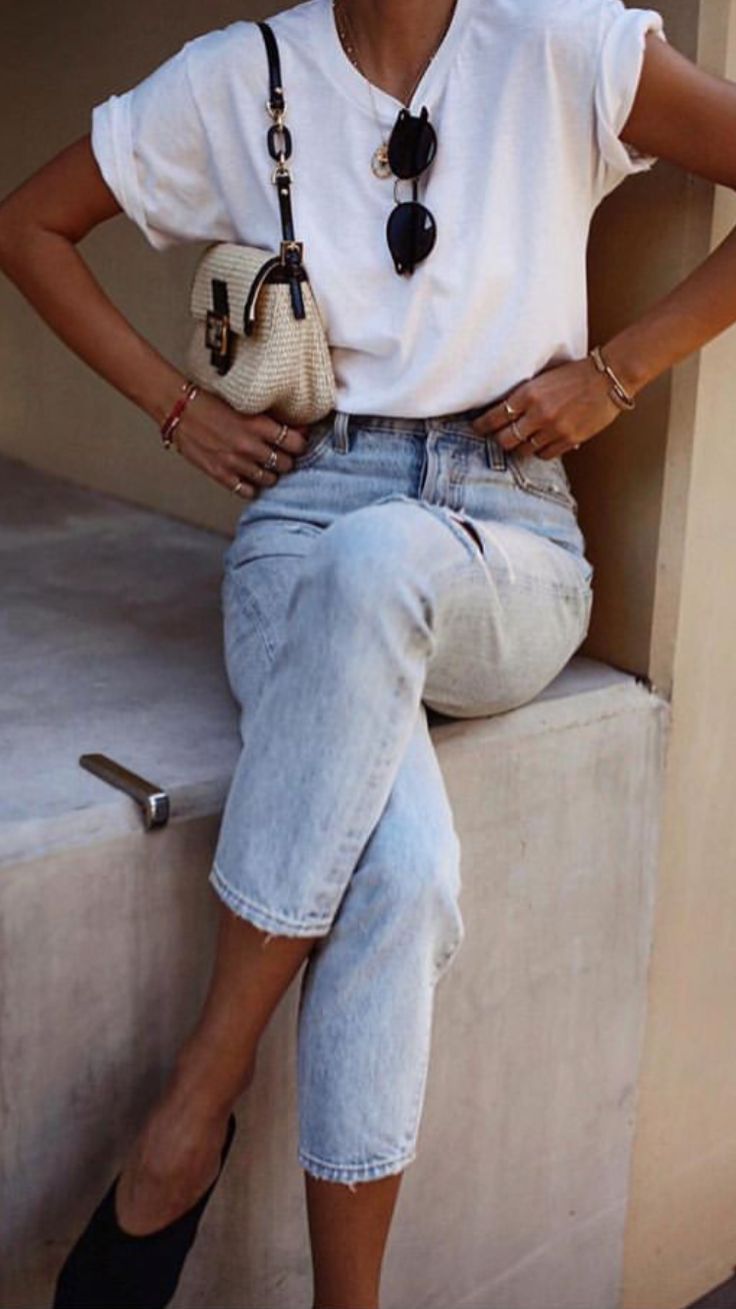 minimalistische Womens Frühling Stil, Vintage Jeans Stil, minimalistische Damenmode