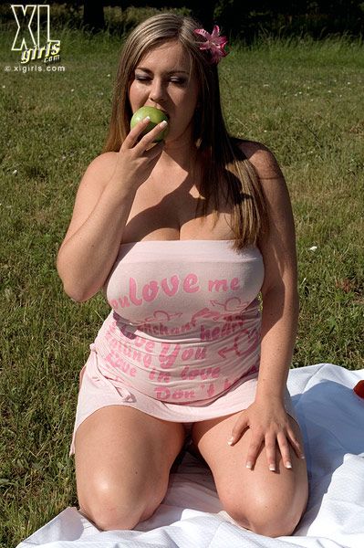 little mermaid incest porn chubby arse tunisian girl pics