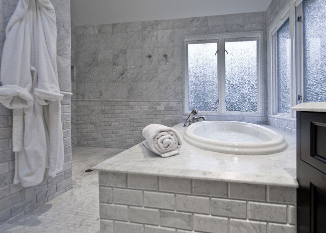 Would love a walk in shower like this but with earth tones | Beautiful