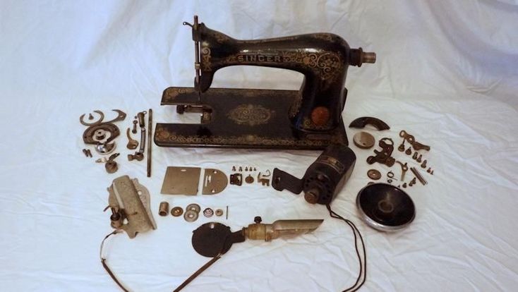 Enchanting Vintage Sewing Pattern Ideas Sewing Machines Best Sewing Machine Old Sewing Machines