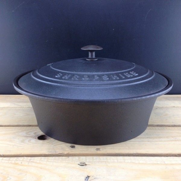Netherton Foundry Shropshire Made Black Iron 15 inch Pizza plate Netherton Foundry Shropshire Made Black Iron 15 inch Pizza plate