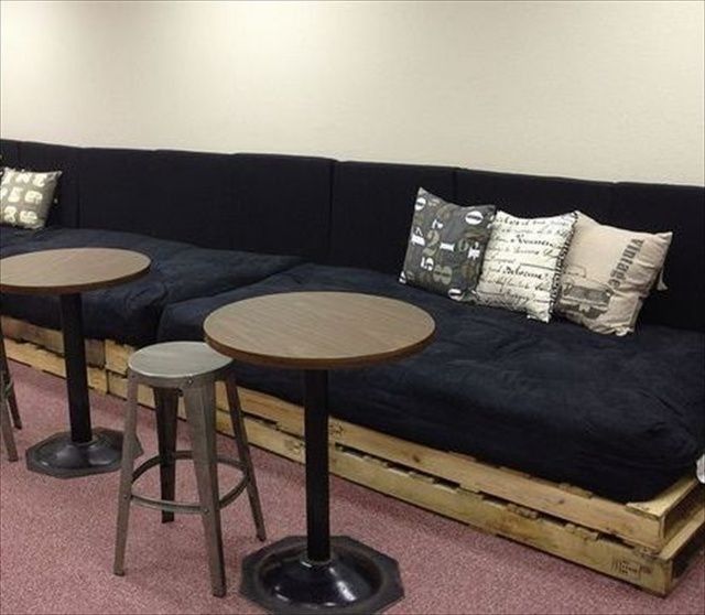 10+ Most Popular Pallet Furniture Living Room