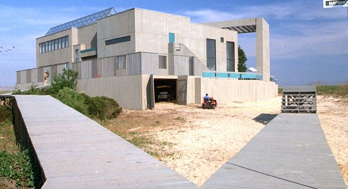 you re looking at the amazing modern beach house from the 1989 comedy weekend at bernie s if you ve seen th weekend at bernies modern beach house miami houses