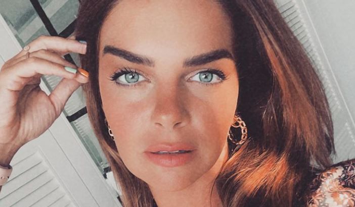 Pelin Karahan In Sinema Projesi Bitti Gelsin Kibris Ada Kisi Dizisi Sinema Gelin 3 Yil Pelin Karahan In Sinema Projesi Bitti Gelsin Kibris Ada Kisi Dizisi Sinema Gelin 3 Yil