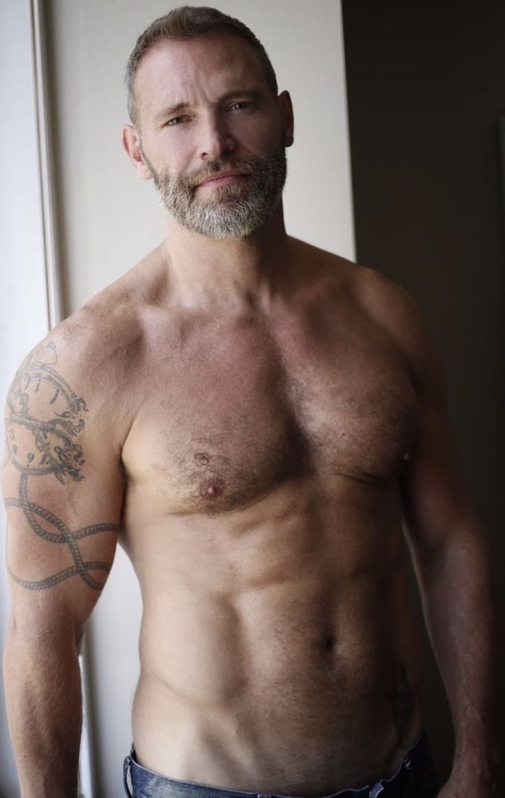 gay links porn sport from Simon gay men in 40 s