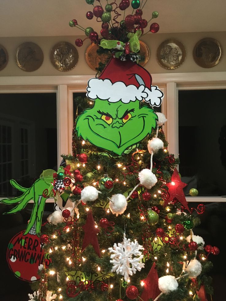 The Grinch Tree | Grinch trees, Tree, Holiday decor