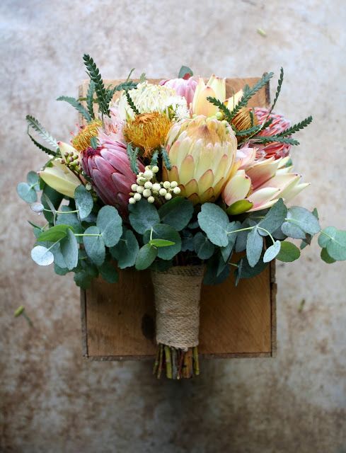 Native November Hochzeit in sanften Rouge-Farben # – Blumenhandler