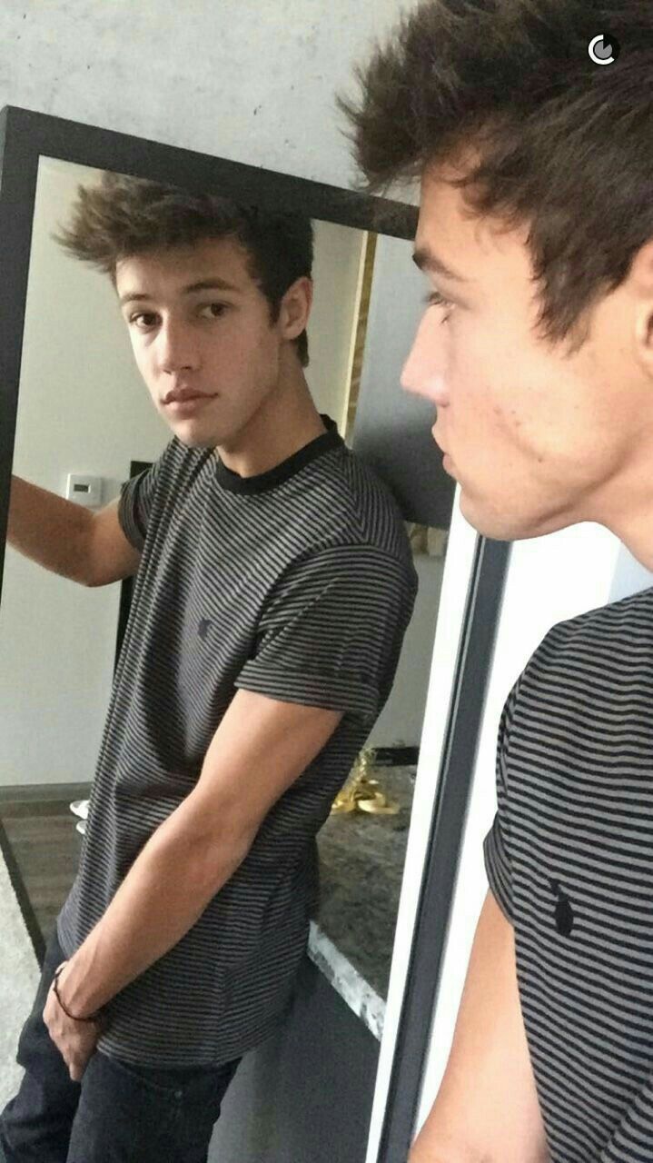 Pin By Stephanie Flores On Cameron Dallas Cameron Dallas