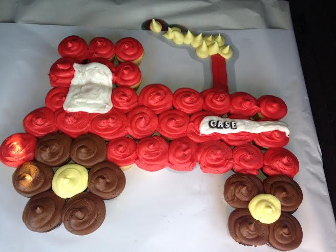 case ih cupcake cake cupcake cakes cake boy birthday how to make a cd case
