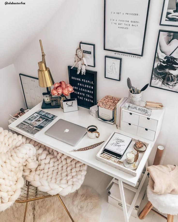 #GirlBoss - Home-Office mit femininer Note! Wer regiert die Welt? Girls! Und so...